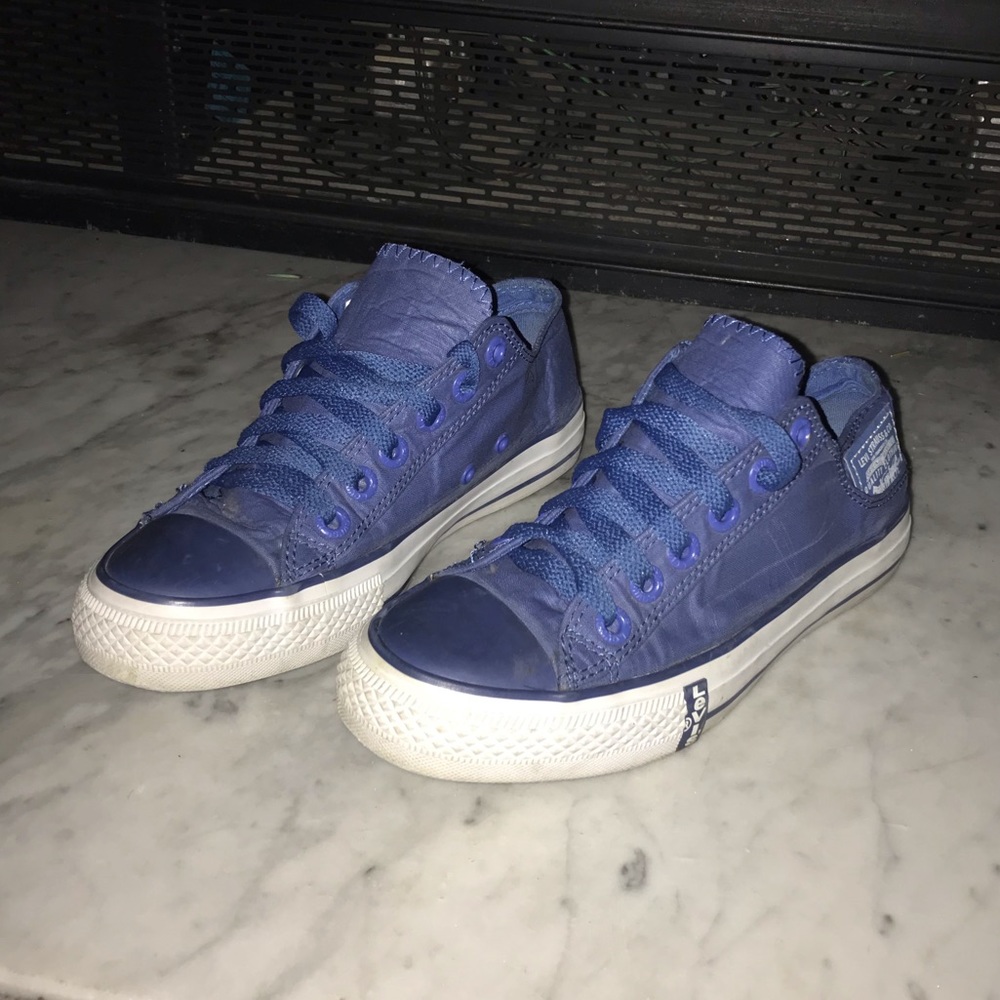 Levi’s shoes